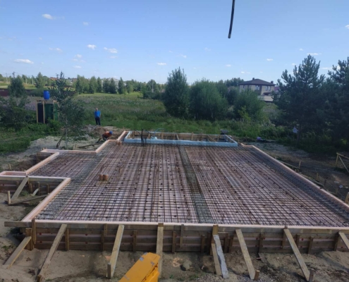 Армирование фундаментной плиты дома из газосиликатных блоков в Жуковском
