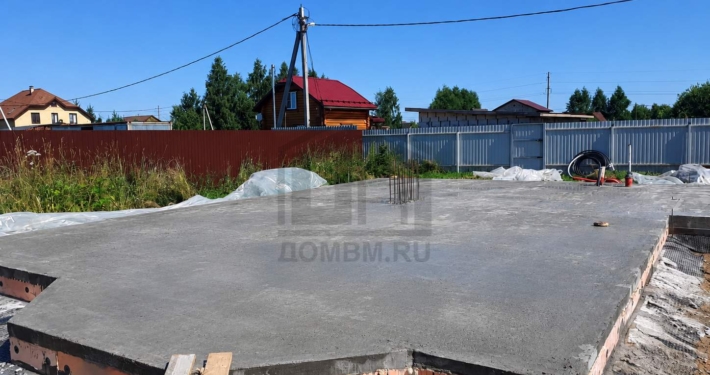 Готовая фундаментная плита дома из газоблока в Лобне