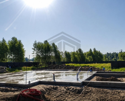 06-gotovyy-fundament-odnoetazhnyy-dom-ploskaya-krysha-veranda Готовый фундамент одноэтажного дома с плоской крышей и верандой