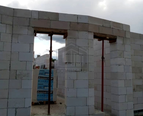 Газобетонные стены первого этажа дома 660 м2 в Сергиево-Посадском районе