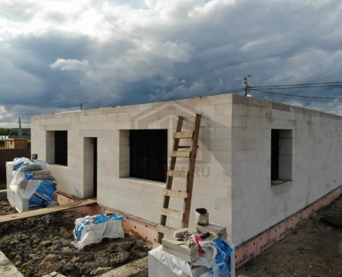 Коробка первого этажа дома из газобетона в Щелково