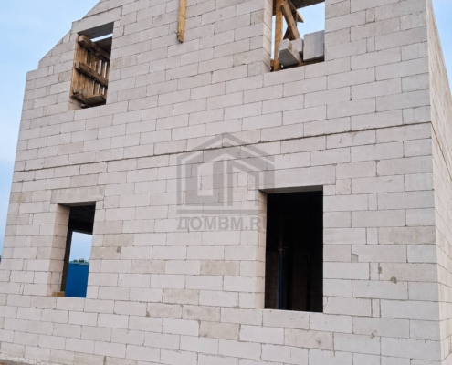 Фронтон дома из газоблока дома из газоблока в Лобне