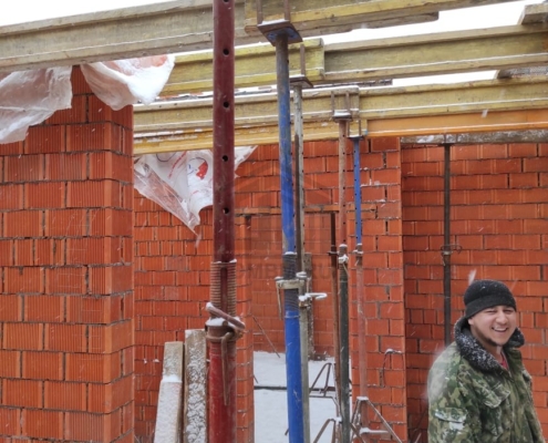 Опалубка монолитного перекрытия дома по типовому проекту площадью 169 м2