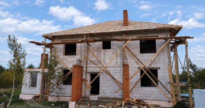 Монтаж кровельного покрытия дома из газосиликатных блоков в Жуковском