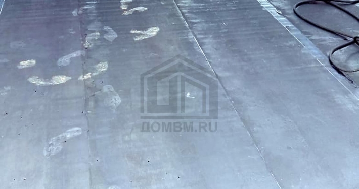 Устройство плоской кровли дома с гаражом на два автомобиля площадью 228 м2