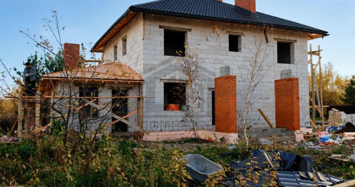 Готовая крыша дома дома из газосиликатных блоков в Жуковском