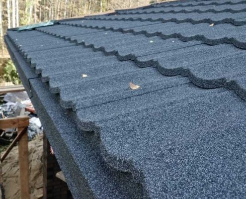 Готовое кровельное покрытие из композитной черепицы Metrotile, коттедж Балашиха
